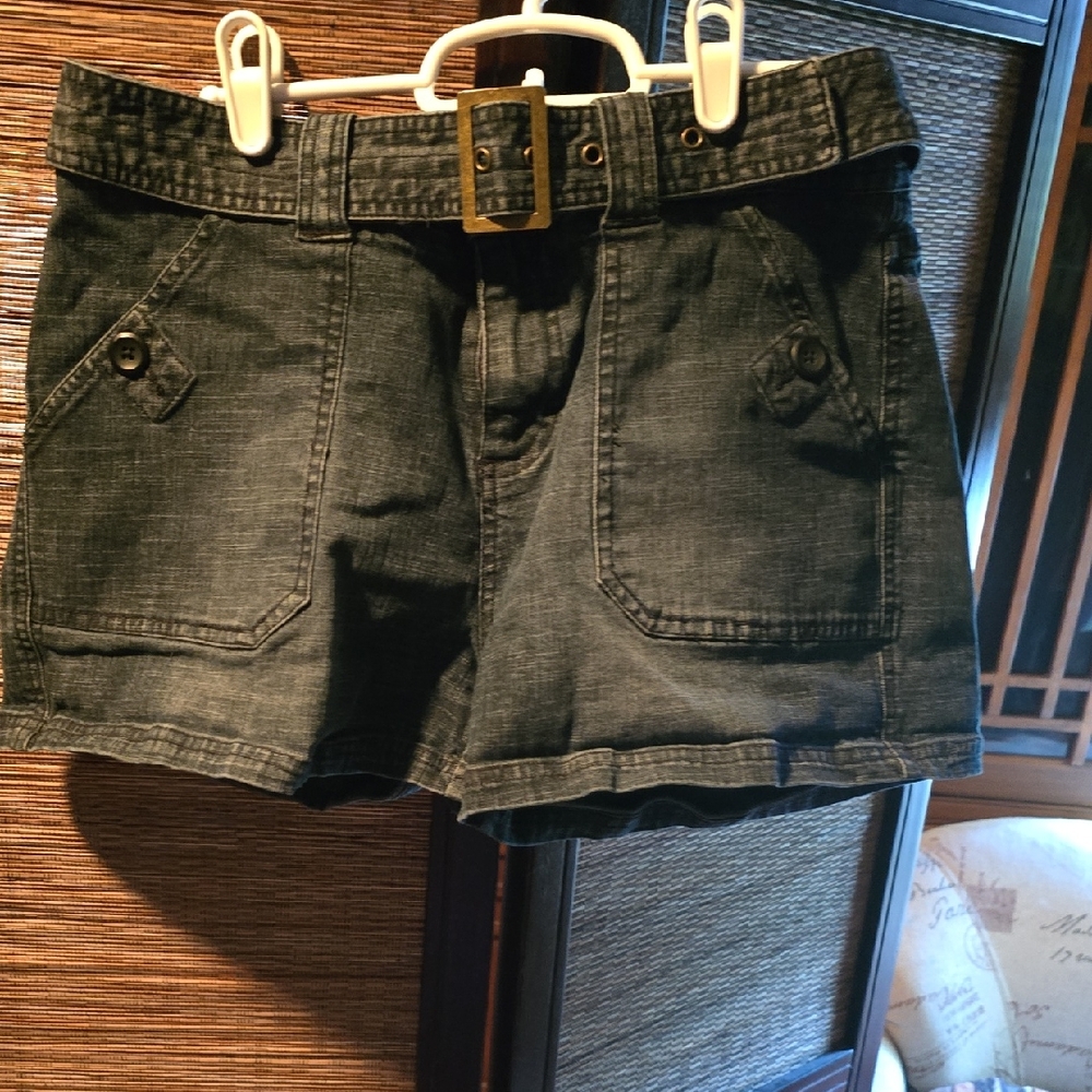 Stylish Denim Women's Shorts